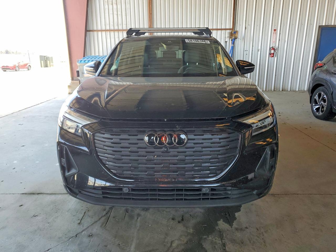 2025 Audi Q4 E-Tron Premium Plus - Фото 5
