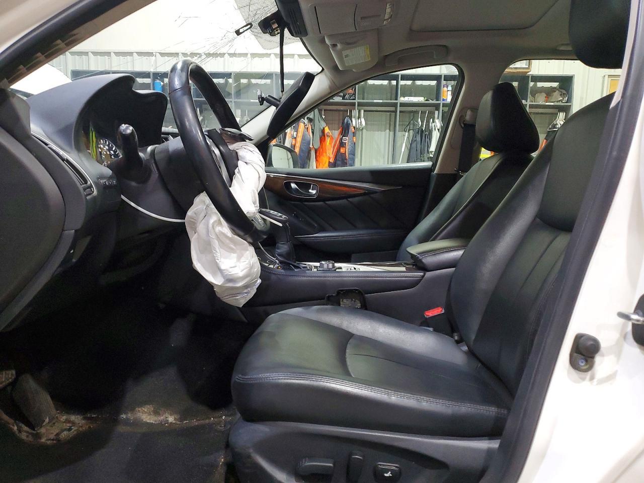 2018 Infiniti Q50 3.0T Luxe - Image 7