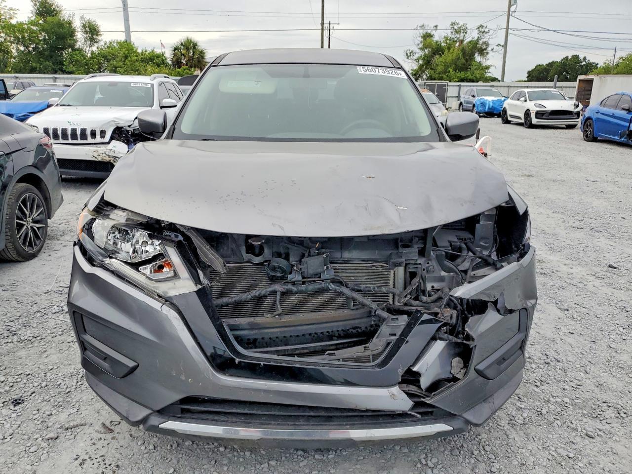 2018 Nissan Rogue S - Image 5