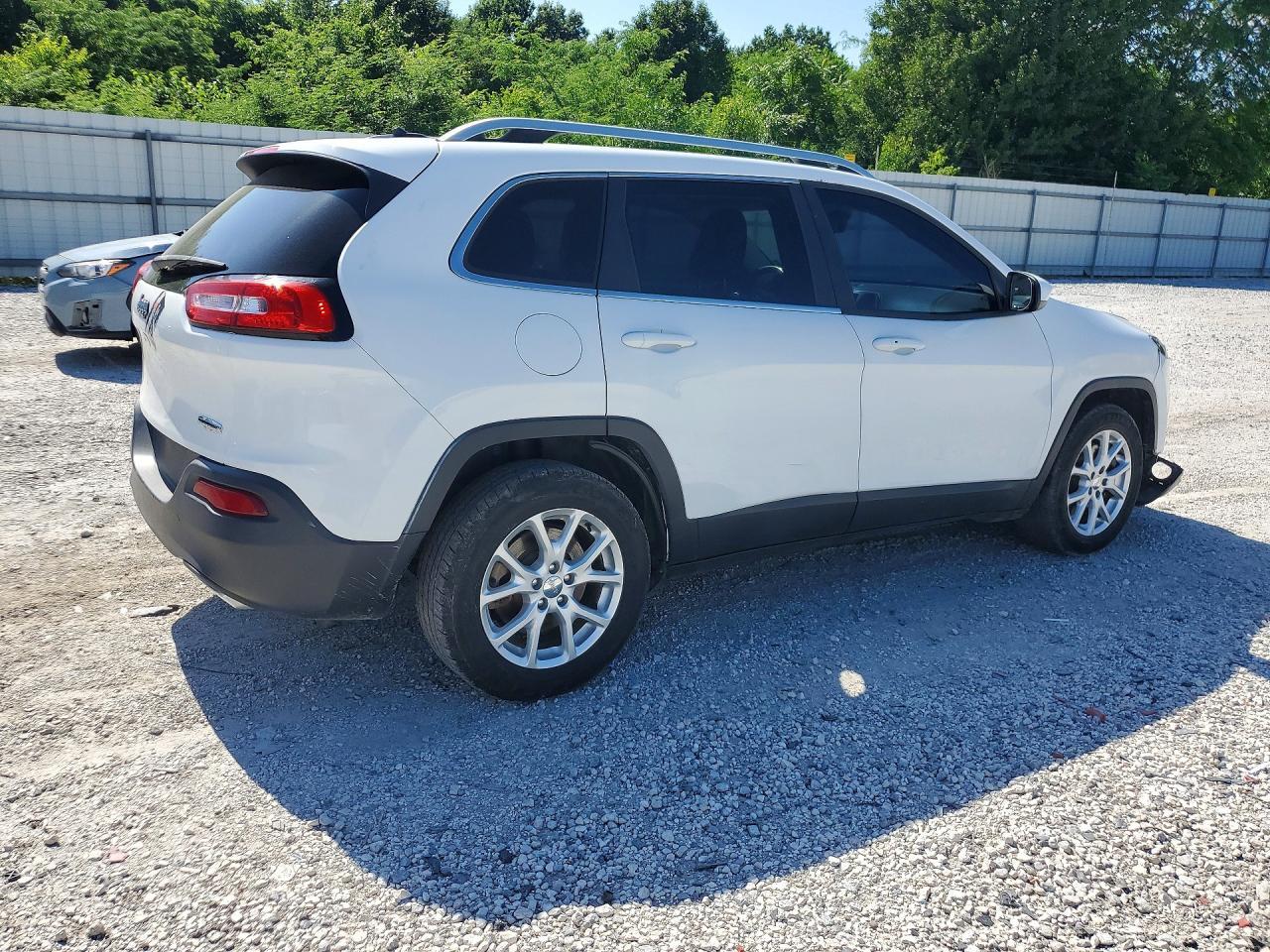 2015 Jeep Cherokee Latitude - Фото 3