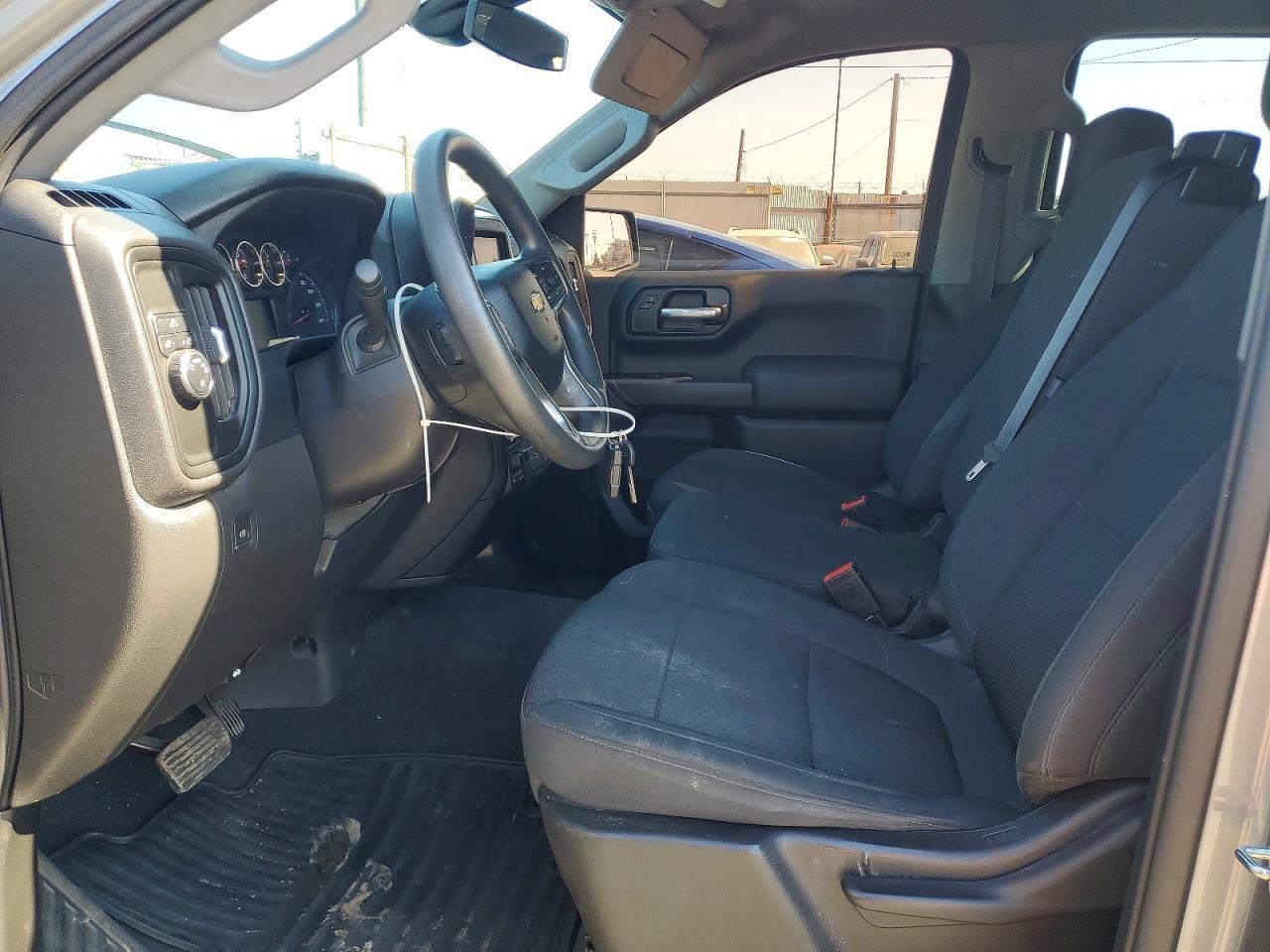 2022 Chevrolet Silverado Ltd C1500 Custom - Фото 7