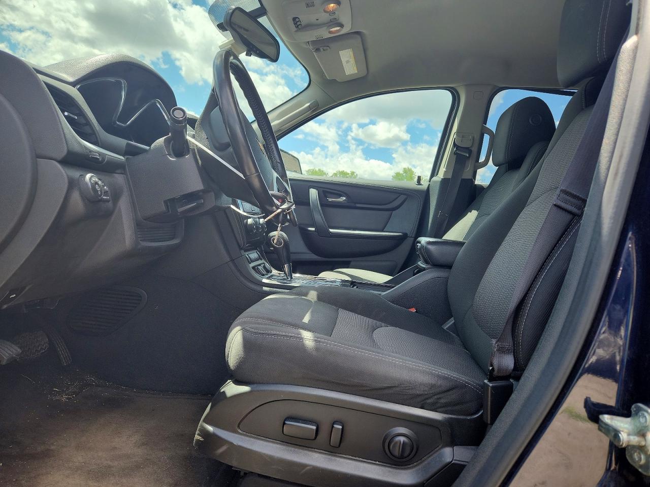 2017 Chevrolet Traverse Lt - Image 7