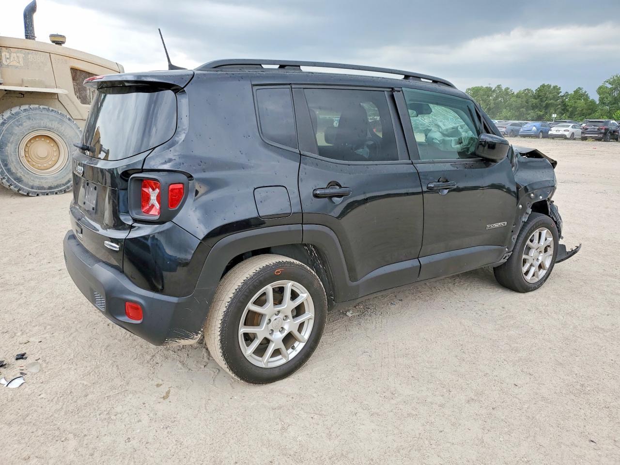 2020 Jeep Renegade Latitude - Фото 3