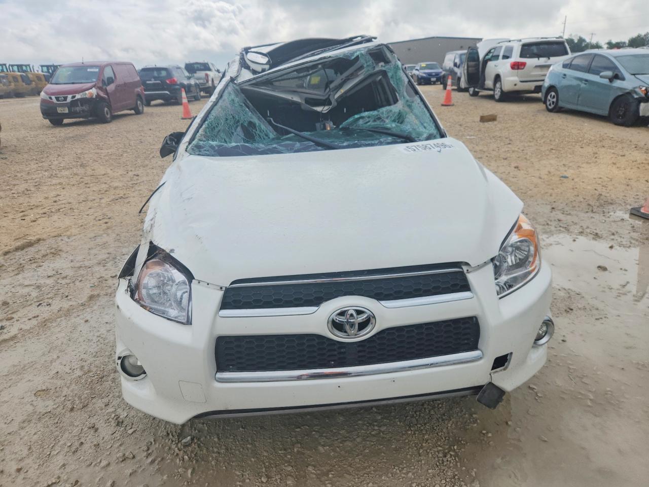 2012 Toyota Rav4 Limited - Image 5