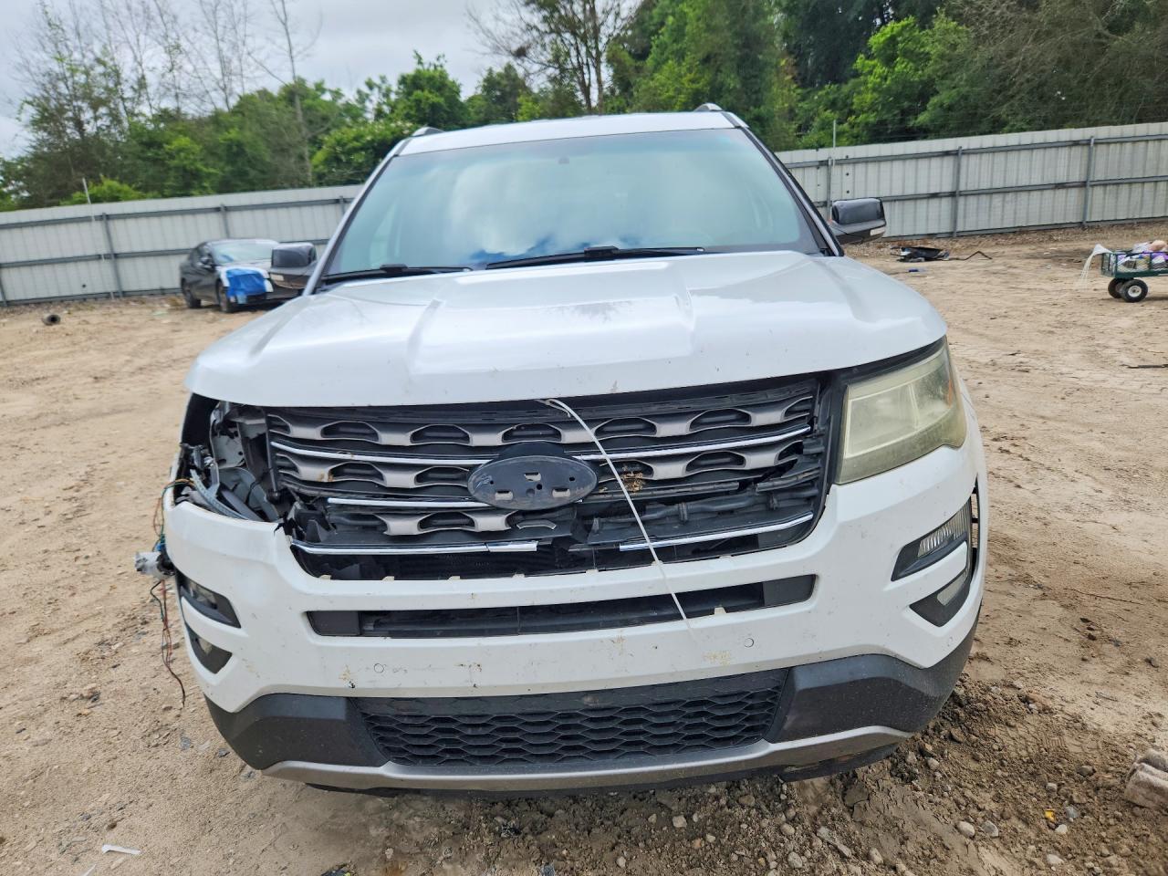 2017 Ford Explorer Xlt - Фото 5