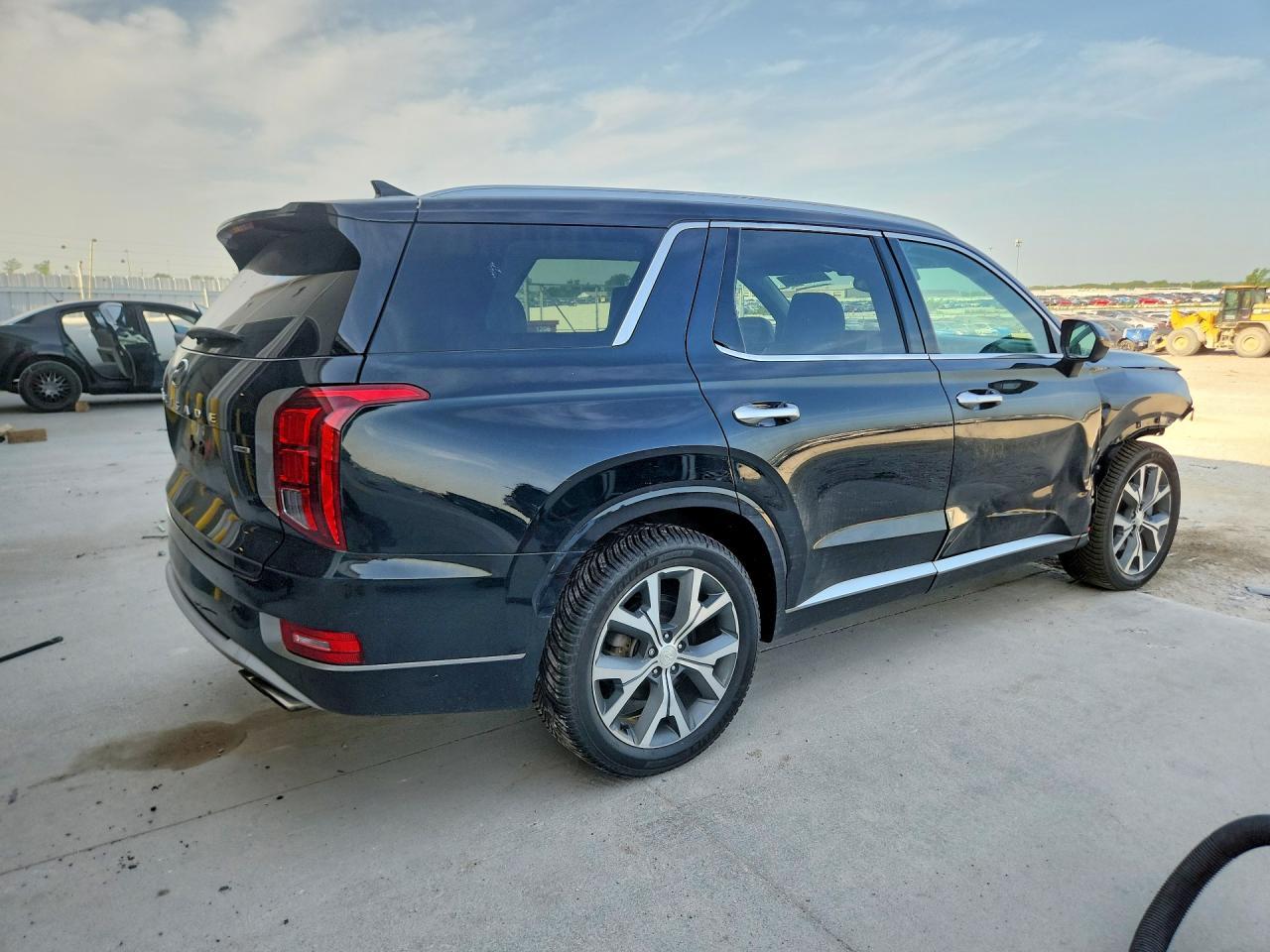 2022 Hyundai Palisade Limited - Фото 3