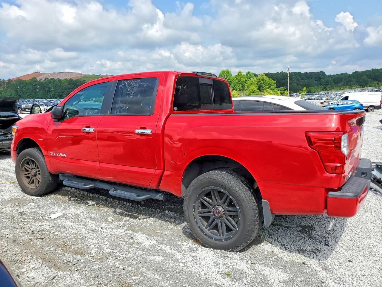 2021 Nissan Titan Sv - Image 2