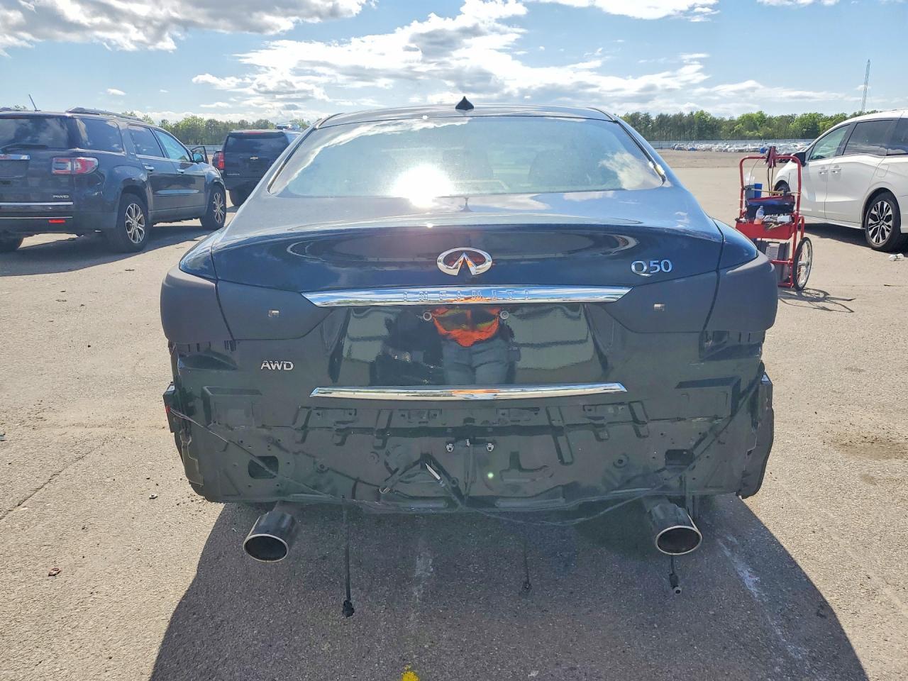 2019 Infiniti Q50 3.0T Luxe - Фото 6