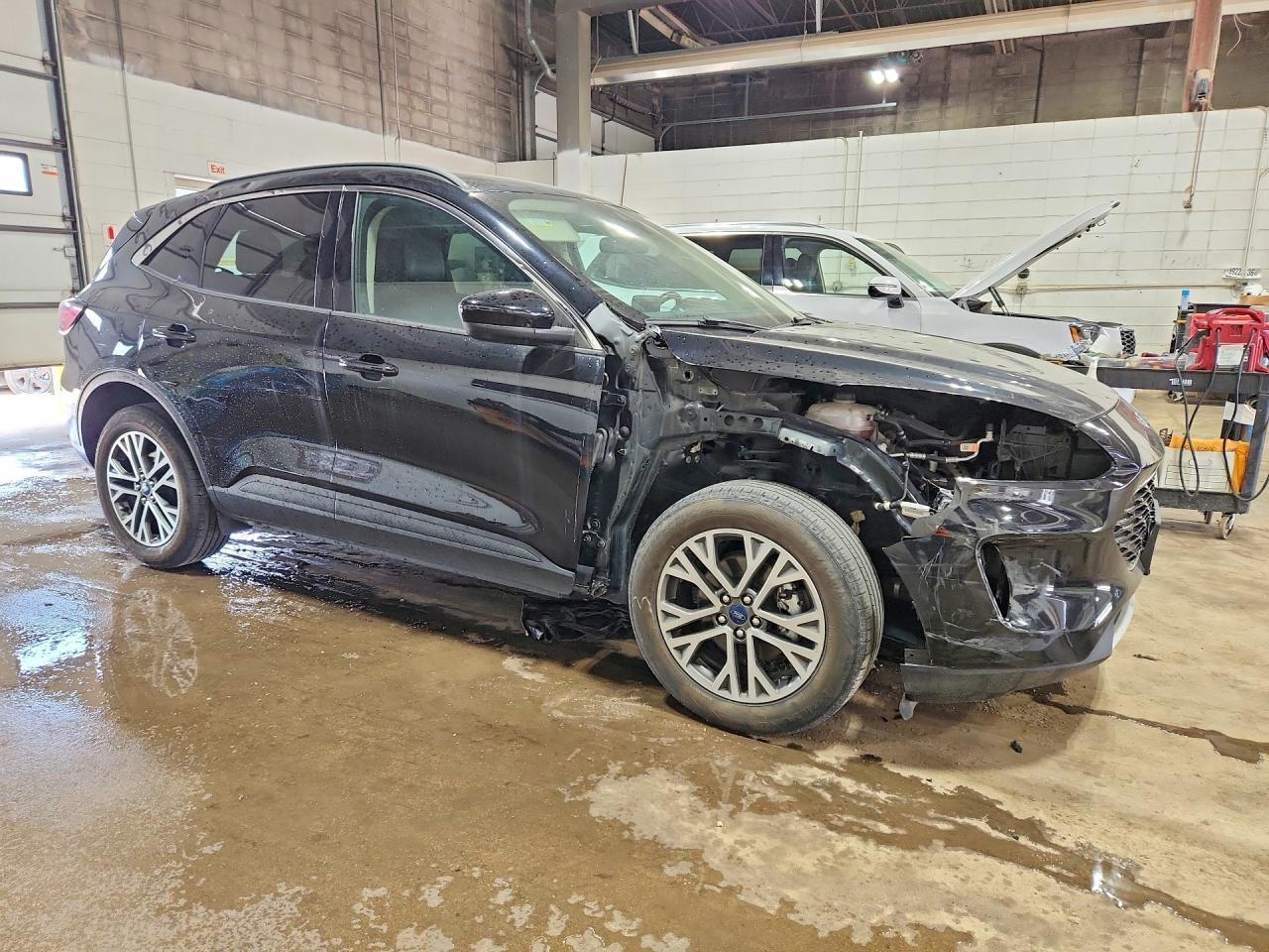 2020 Ford Escape Sel - Image 4