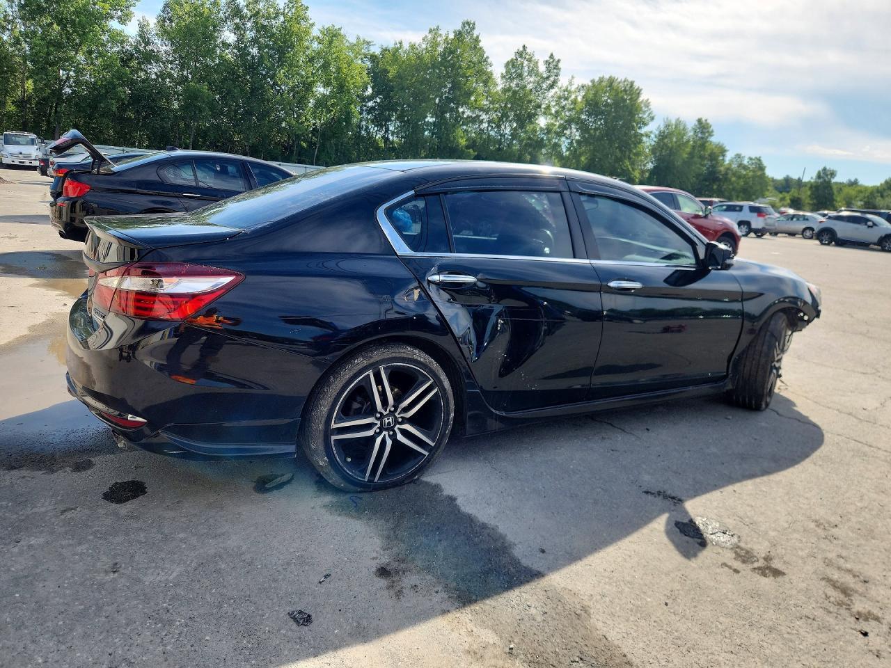 2017 Honda Accord Sport Special Edition - Image 3