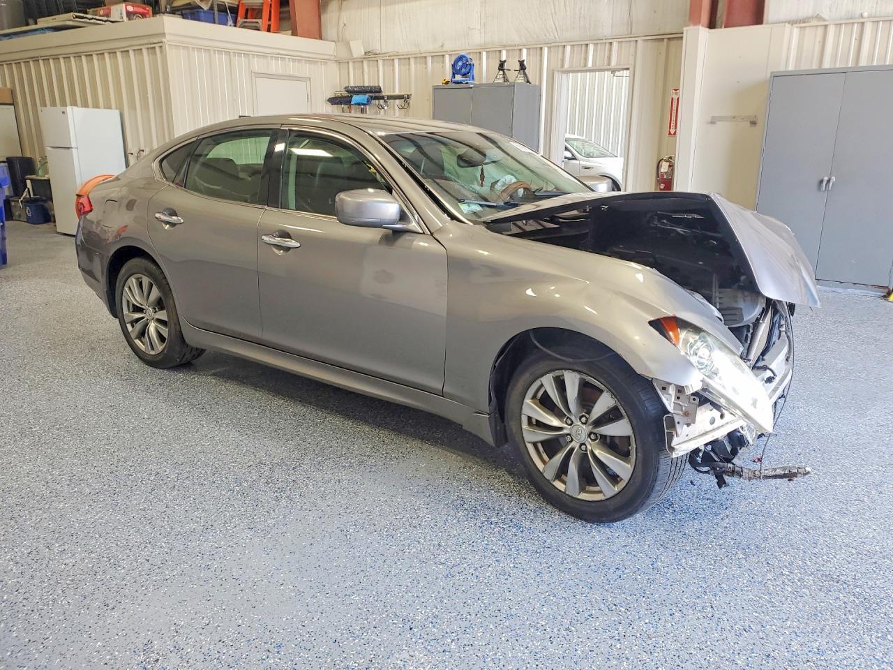 2013 Infiniti M37 X - Image 4