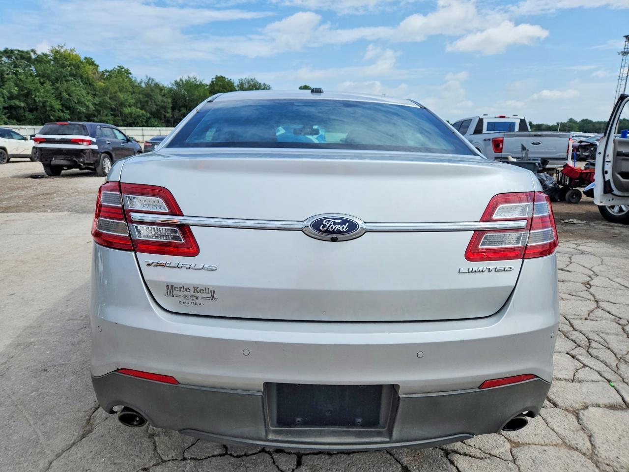 2013 Ford Taurus Limited - Фото 6