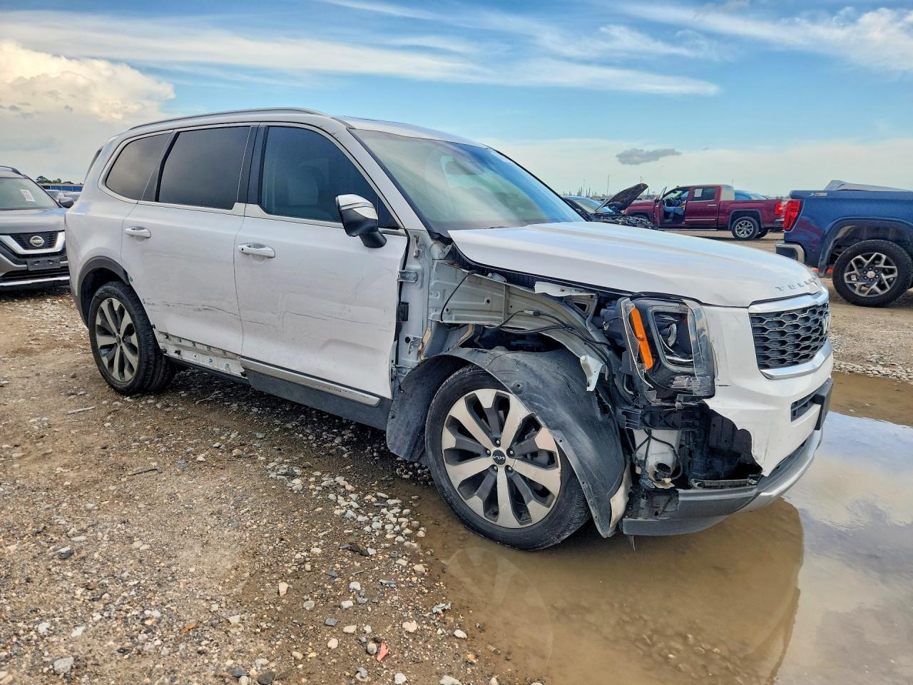 2022 Kia Telluride S - Фото 4