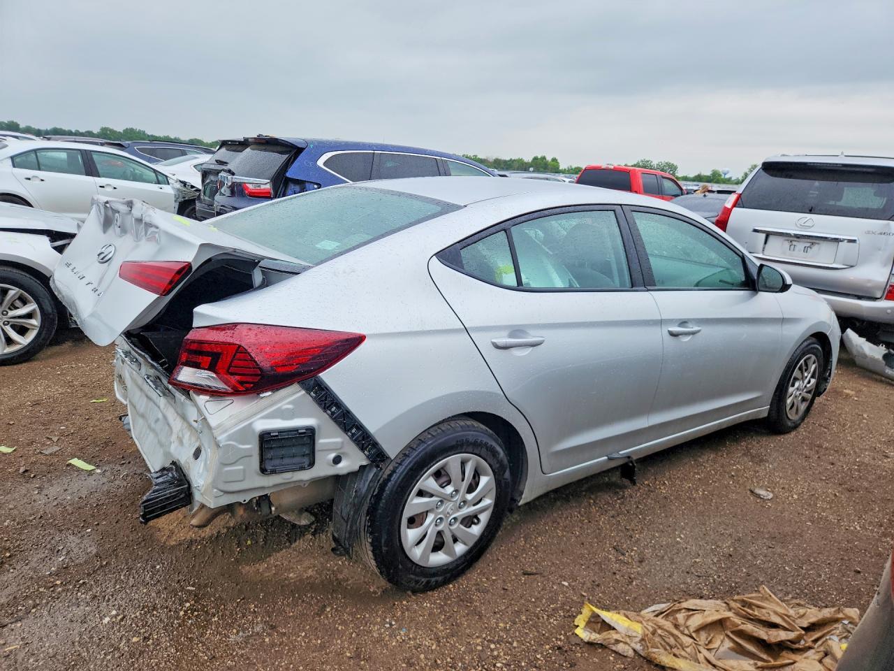 2019 Hyundai Elantra Se - Фото 3