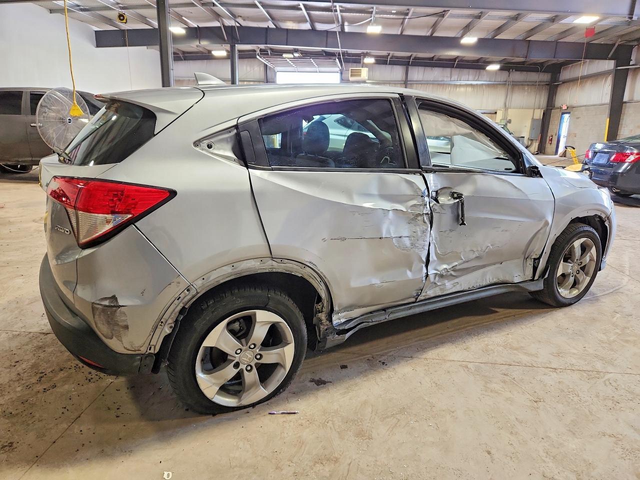 2020 Honda Hr-V Lx - Image 3