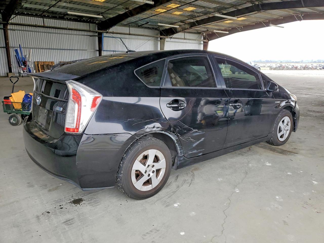 2012 Toyota Prius Three - Фото 3