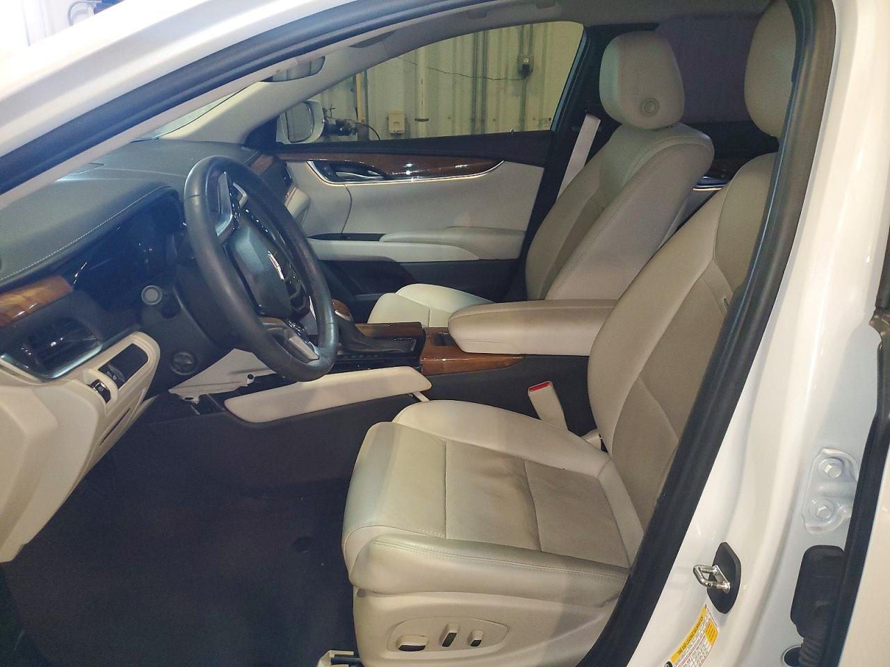 2019 Cadillac Xts Luxury - Image 7