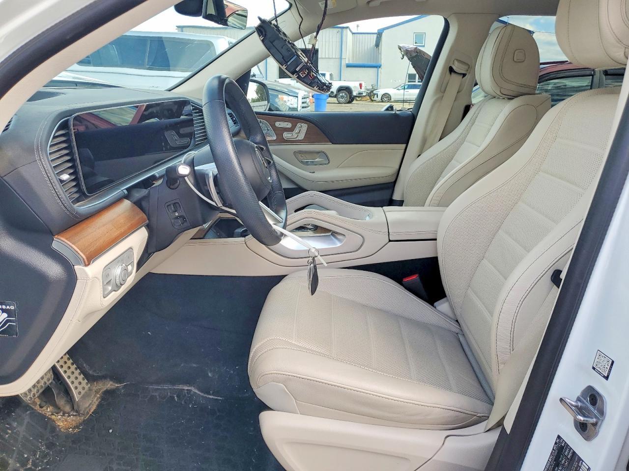 2025 Mercedes-Benz Gls 450 4Matic - Image 7