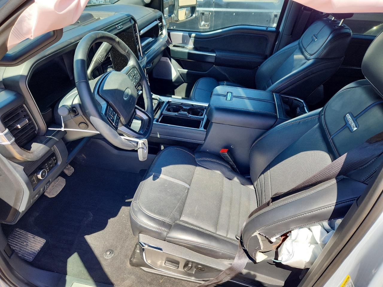 2026 Ford F450 Super Duty - Фото 7