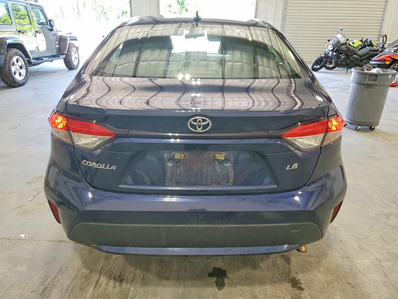 2020 Toyota Corolla Le - Image 6