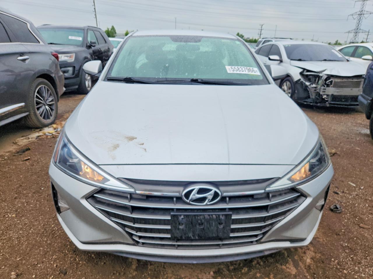 2019 Hyundai Elantra Se - Фото 5