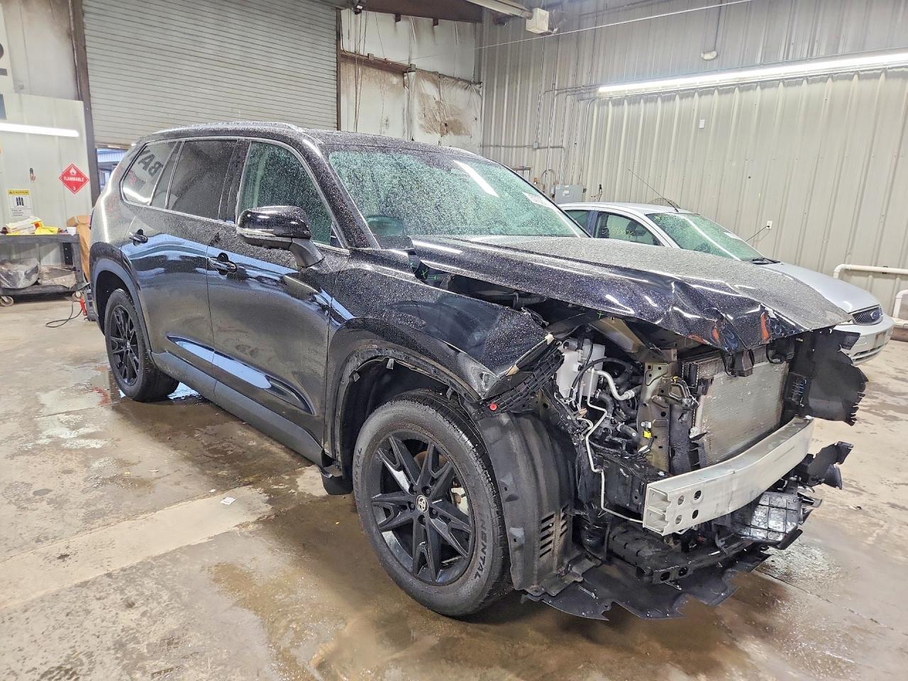 2026 Toyota Grand Highlander Platinum - Image 4