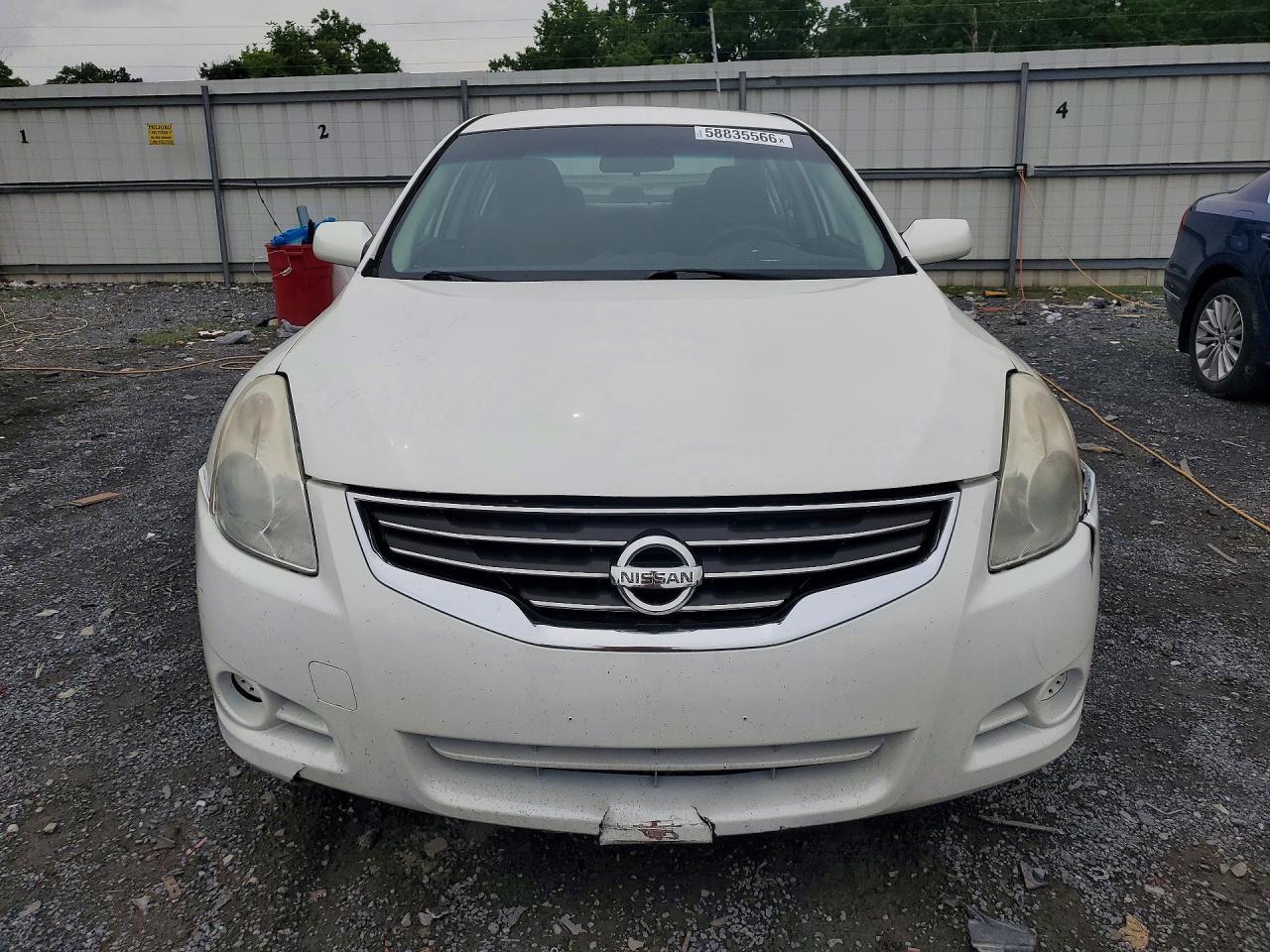 2010 Nissan Altima 2.5 - Фото 5