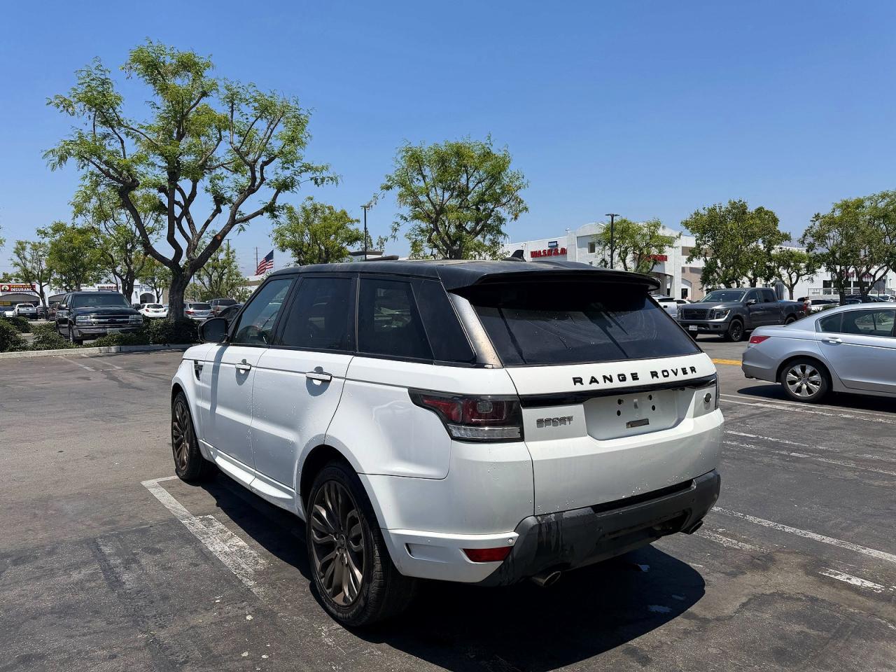 2016 Land Rover Range Rover Sport Hst - Image 3