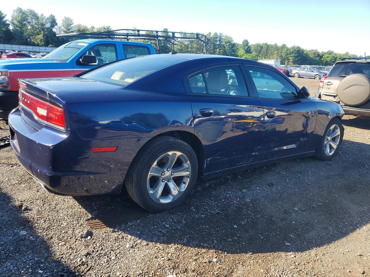 2013 Dodge Charger Sxt - Фото 3