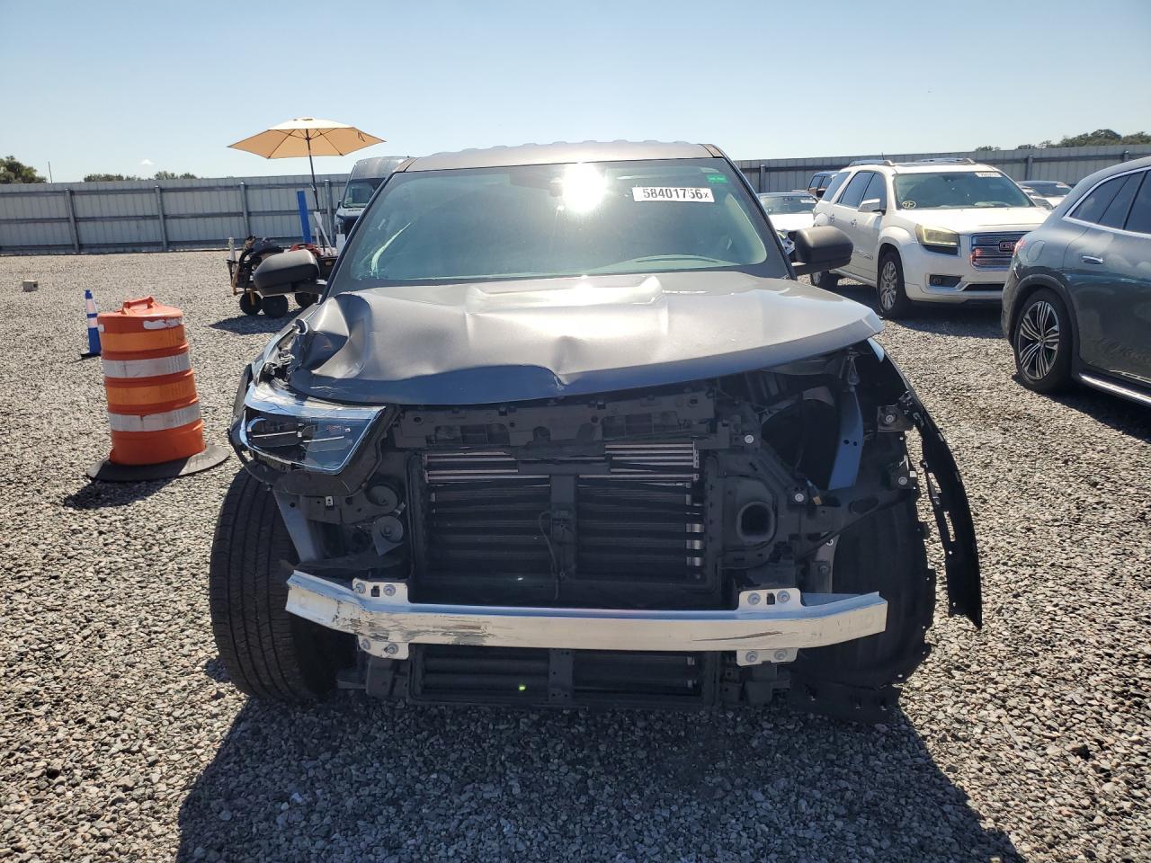 2022 Ford Explorer - Фото 5