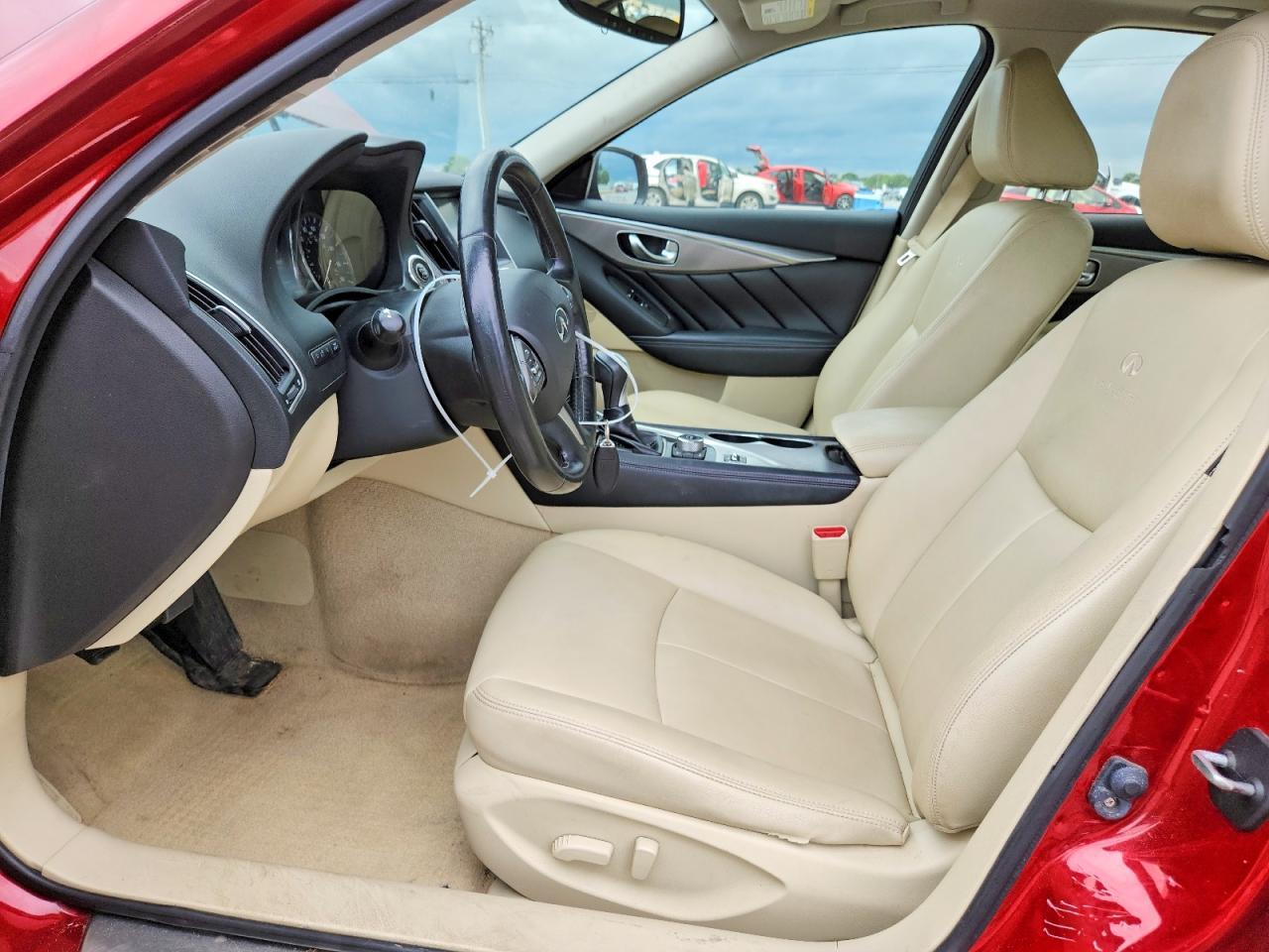 2014 Infiniti Q50 Premium - Image 7