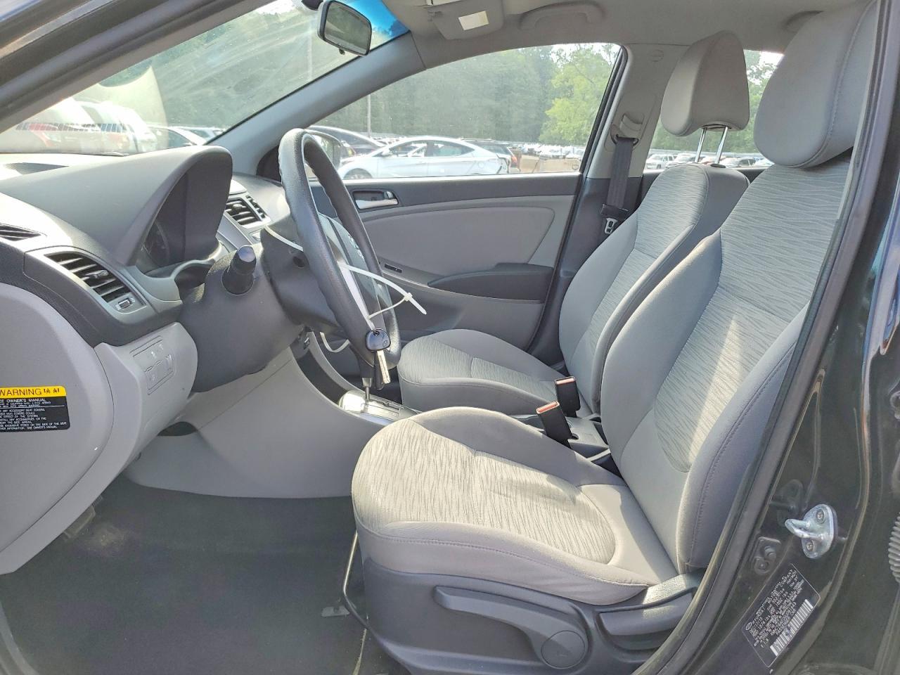 2016 Hyundai Accent Se - Фото 7