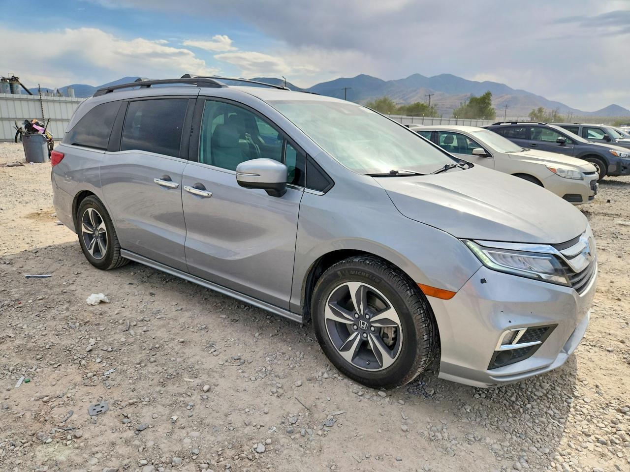 2019 Honda Odyssey Touring - Фото 4