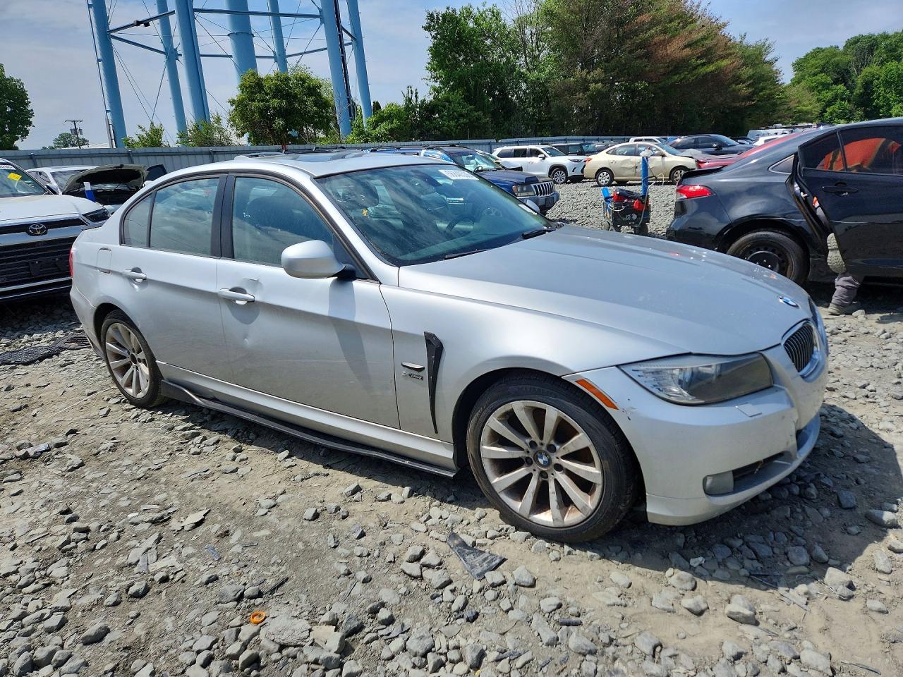 2011 BMW 328 Xi Sulev - Фото 4