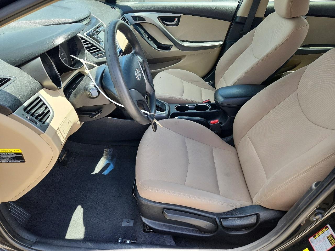 2016 Hyundai Elantra Se - Фото 7