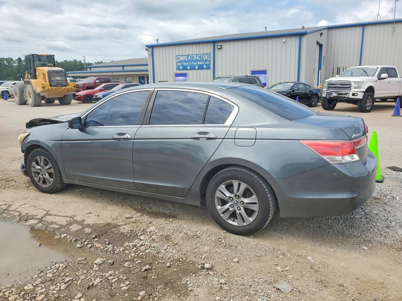 2011 Honda Accord Se - Image 2