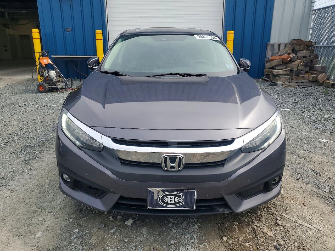 2016 Honda Civic Touring - Фото 5