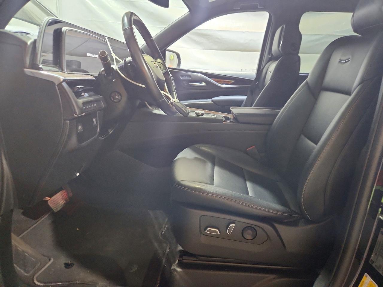 2023 Cadillac Escalade Esv Luxury - Image 7
