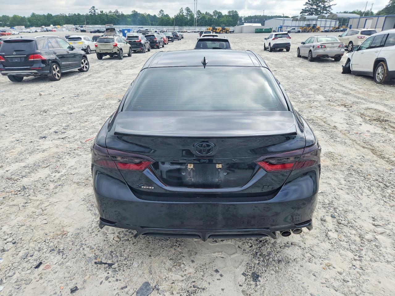 2024 Toyota Camry Se - Фото 6
