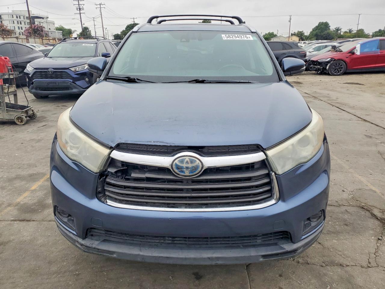 2014 Toyota Highlander Hybrid Limited Platinum - Image 5