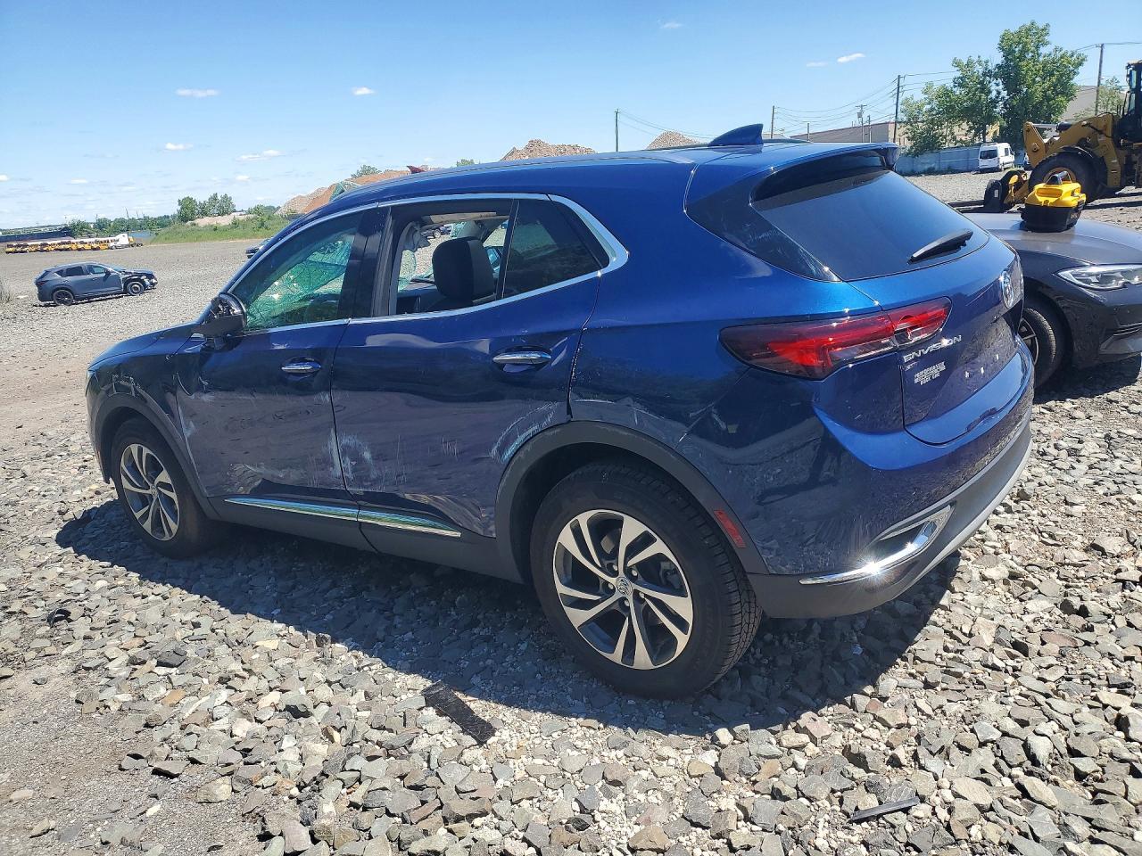 2022 Buick Envision Essence - Фото 2