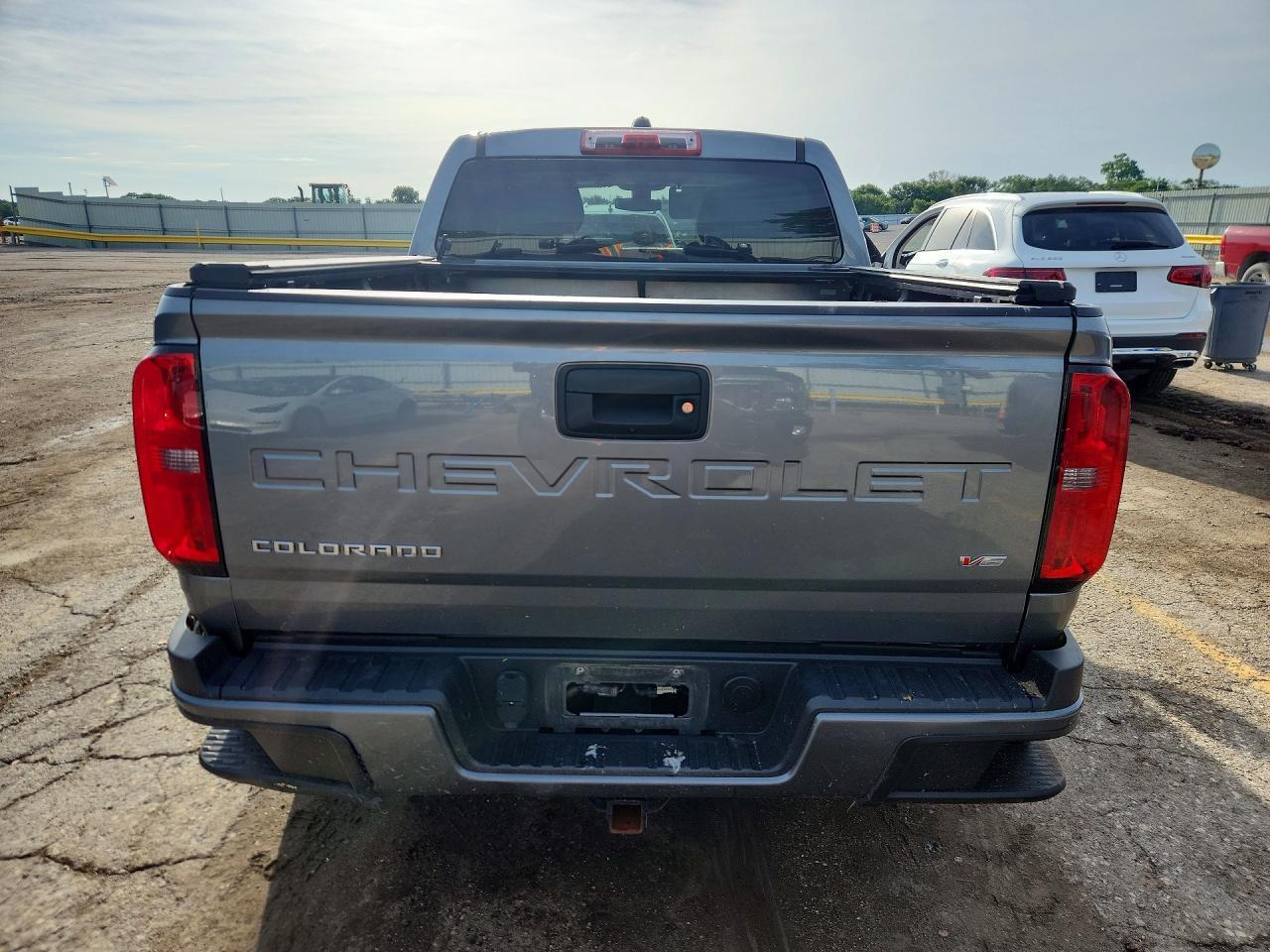 2021 Chevrolet Colorado - Фото 6