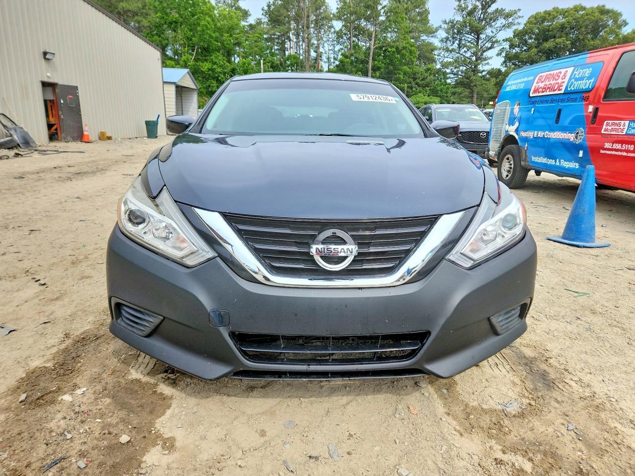 2017 Nissan Altima 2.5 S - Image 5