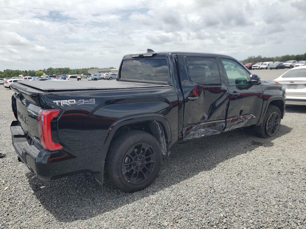 2025 Toyota Tundra Platinum Hv - Image 3