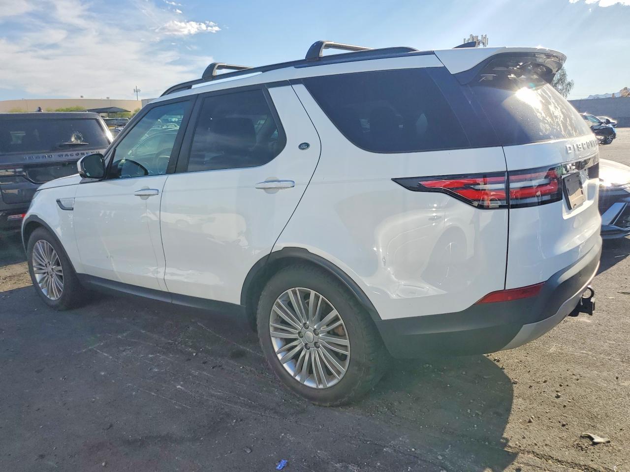 2017 Land Rover Discovery Hse Luxury Tdsl - Фото 2