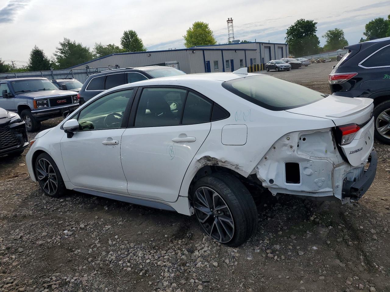 2021 Toyota Corolla Se - Фото 2
