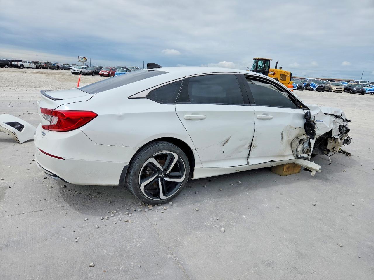 2022 Honda Accord Hybrid Sport - Фото 3