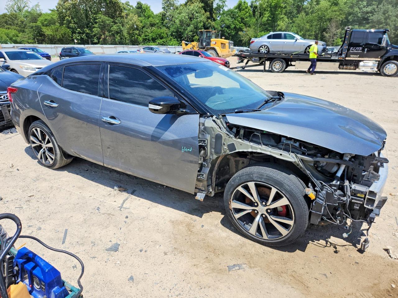 2017 Nissan Maxima 3.5 Sv - Image 4