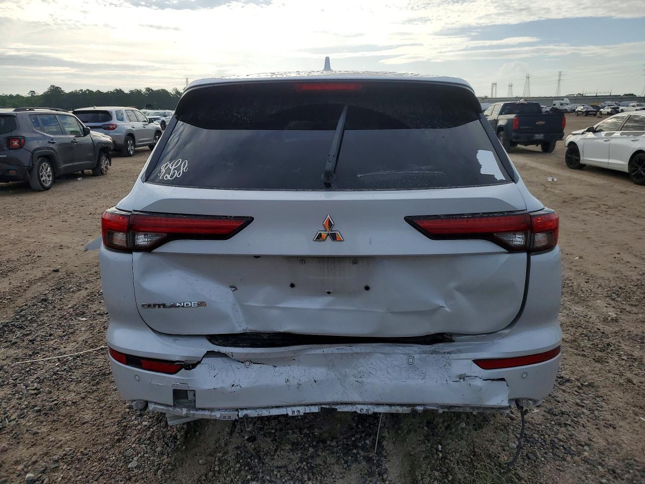 2022 Mitsubishi Outlander Se - Фото 6
