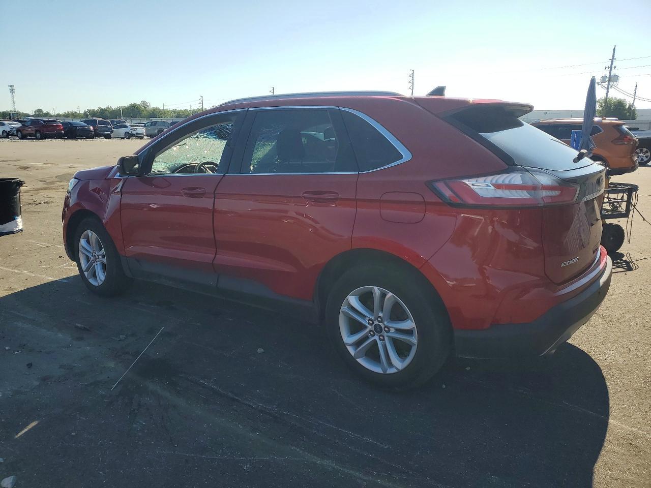 2020 Ford Edge Sel - Image 2